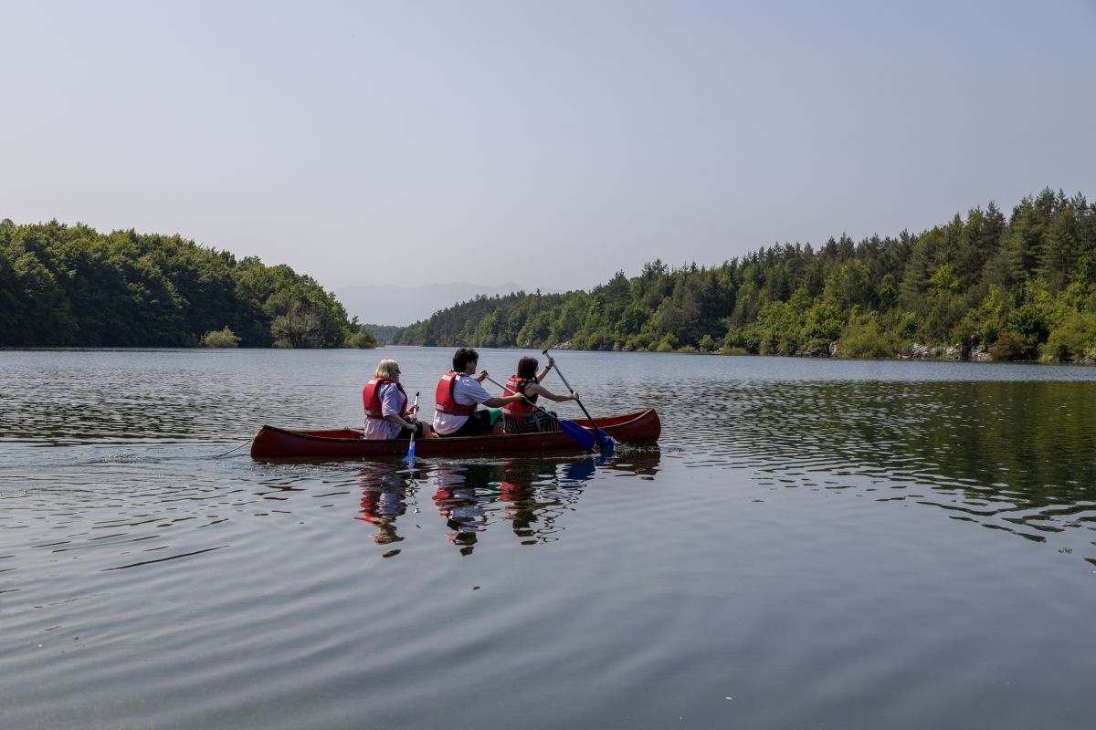 Kanuing/kajaking i spavarenje na Lici i Kruščici Kanuing/kajaking i spavarenje na Lici i Kruščici