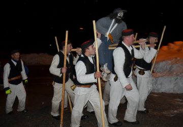 „DEDI“ ZAZVONILI U KOSINJU